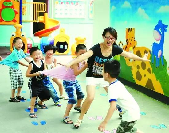 幼儿园玩的游戏有哪些,多元互动游戏概览