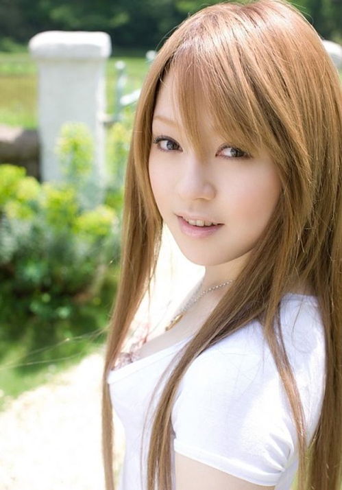 美女吸奶小游戏,美女萌态下的趣味挑战
