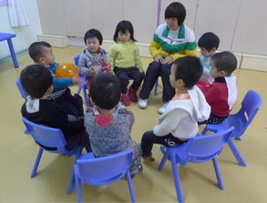 好玩的幼儿园室内游戏,幼儿园室内游戏精选集